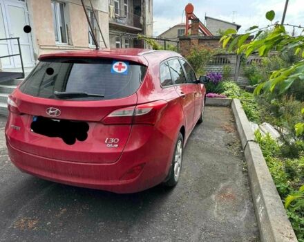 Хендай i30 2013 в Яворове на Automoto.ua Красный Хендай i30, объемом двигателя 1.6 л и пробегом 346 тыс. км за 4200 $, фото 3 на Automoto.ua
