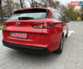 Красный Хендай i30, объемом двигателя 1.4 л и пробегом 240 тыс. км за 10500 $, фото 5 на Automoto.ua