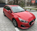 Красный Хендай i30, объемом двигателя 1.4 л и пробегом 240 тыс. км за 10500 $, фото 1 на Automoto.ua