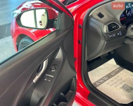Красный Хендай i30, объемом двигателя 1.58 л и пробегом 108 тыс. км за 16190 $, фото 15 на Automoto.ua