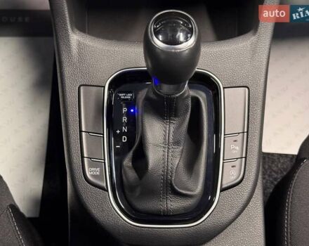 Червоний Хендай i30, об'ємом двигуна 1.58 л та пробігом 108 тис. км за 16490 $, фото 37 на Automoto.ua