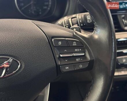 Червоний Хендай i30, об'ємом двигуна 1.58 л та пробігом 108 тис. км за 16490 $, фото 36 на Automoto.ua