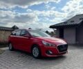 Красный Хендай i30, объемом двигателя 1.37 л и пробегом 230 тыс. км за 9250 $, фото 1 на Automoto.ua
