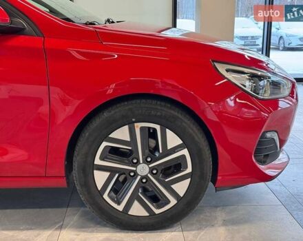 Червоний Хендай i30, об'ємом двигуна 1.58 л та пробігом 108 тис. км за 16490 $, фото 4 на Automoto.ua
