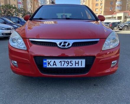 Красный Хендай i30, объемом двигателя 0 л и пробегом 213 тыс. км за 6300 $, фото 1 на Automoto.ua