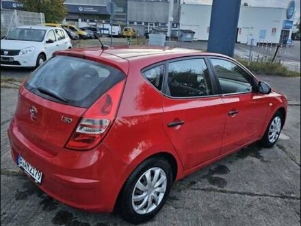 Червоний Хендай i30, об'ємом двигуна 1.4 л та пробігом 197 тис. км за 4047 $, фото 1 на Automoto.ua