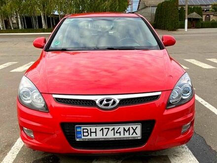 Хендай i30 2008 у Одесі на Automoto.ua Червоний Хендай i30, об'ємом двигуна 1.6 л та пробігом 236 тис. км за 5000 $, фото 1 на Automoto.ua