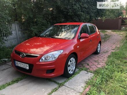 Хендай i30 2008 у Вінниці на Automoto.ua Червоний Хендай i30, об'ємом двигуна 0 л та пробігом 180 тис. км за 5800 $, фото 1 на Automoto.ua