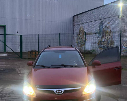 Червоний Хендай i30, об'ємом двигуна 1.58 л та пробігом 223 тис. км за 5200 $, фото 1 на Automoto.ua