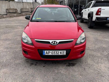 Червоний Хендай i30, об'ємом двигуна 1.4 л та пробігом 140 тис. км за 5499 $, фото 1 на Automoto.ua
