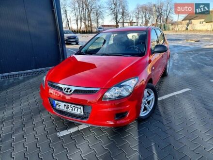 Хендай i30 2009 в Виннице на Automoto.ua Красный Хендай i30, объемом двигателя 1.6 л и пробегом 220 тыс. км за 5300 $, фото 1 на Automoto.ua
