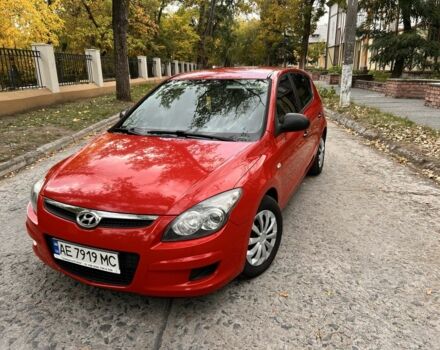 Червоний Хендай i30, об'ємом двигуна 1.4 л та пробігом 290 тис. км за 5200 $, фото 1 на Automoto.ua