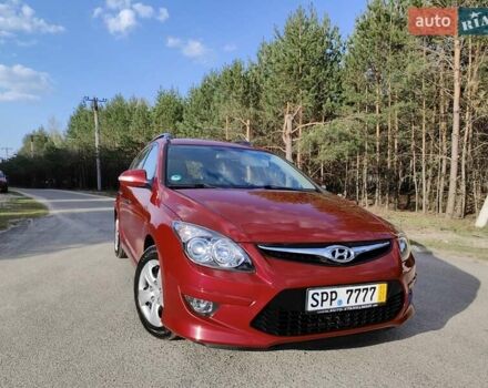 Хендай i30 2011 в Киеве на Automoto.ua Красный Хендай i30, объемом двигателя 1.4 л и пробегом 149 тыс. км за 6900 $, фото 1 на Automoto.ua
