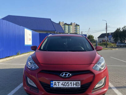 Хендай i30 2013 у Калуше на Automoto.ua Червоний Хендай i30, об'ємом двигуна 1.4 л та пробігом 257 тис. км за 6999 $, фото 1 на Automoto.ua