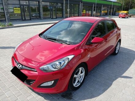 Хендай i30 2013 в Днепре (Днепропетровске) на Automoto.ua Красный Хендай i30, объемом двигателя 1.59 л и пробегом 71 тыс. км за 10500 $, фото 1 на Automoto.ua