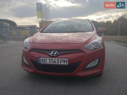 Хендай i30 2013 в Днепре (Днепропетровске) на Automoto.ua Красный Хендай i30, объемом двигателя 1.4 л и пробегом 295 тыс. км за 7950 $, фото 1 на Automoto.ua