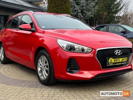 Хендай i30 2017 у Львові на Automoto.ua Червоний Хендай i30, об'ємом двигуна 1 л та пробігом 47 тис. км за 13600 $, фото 1 на Automoto.ua