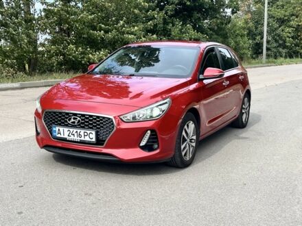 Хендай i30 2017 в Броварах на Automoto.ua Красный Хендай i30, объемом двигателя 1.6 л и пробегом 112 тыс. км за 13999 $, фото 1 на Automoto.ua