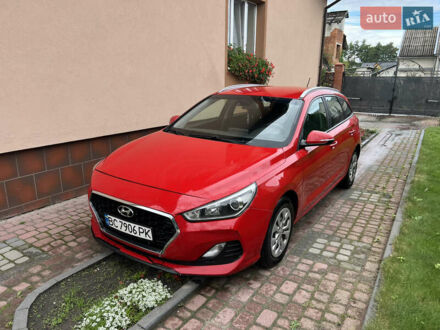 Червоний Хендай i30, об'ємом двигуна 1.6 л та пробігом 144 тис. км за 12800 $, фото 1 на Automoto.ua