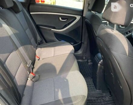 Хендай i30, объемом двигателя 1.6 л и пробегом 201 тыс. км за 8200 $, фото 18 на Automoto.ua