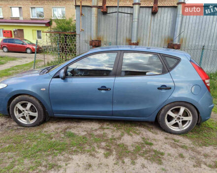 Хендай i30, объемом двигателя 1.58 л и пробегом 207 тыс. км за 5500 $, фото 4 на Automoto.ua