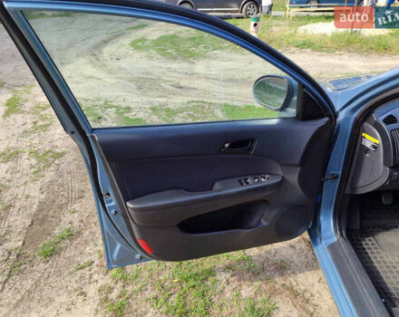 Хендай i30, объемом двигателя 1.58 л и пробегом 207 тыс. км за 5500 $, фото 9 на Automoto.ua