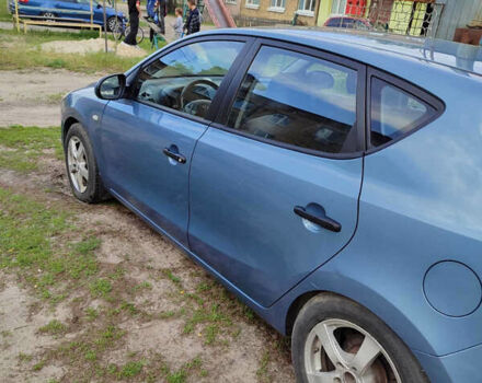 Хендай i30, объемом двигателя 1.58 л и пробегом 207 тыс. км за 5500 $, фото 3 на Automoto.ua