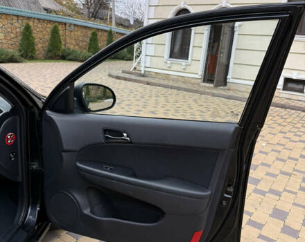 Хендай i30, объемом двигателя 1.6 л и пробегом 198 тыс. км за 6699 $, фото 20 на Automoto.ua