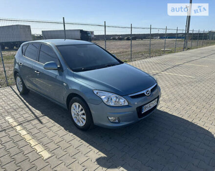 Хендай i30, объемом двигателя 1.4 л и пробегом 230 тыс. км за 5900 $, фото 4 на Automoto.ua