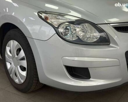 Хендай i30, объемом двигателя 1.4 л и пробегом 202 тыс. км за 5990 $, фото 2 на Automoto.ua
