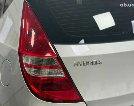 Хендай i30, объемом двигателя 1.4 л и пробегом 202 тыс. км за 5990 $, фото 11 на Automoto.ua