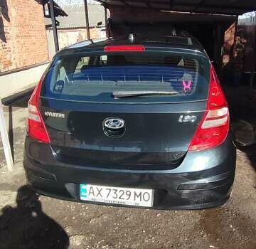 Хендай i30, объемом двигателя 1.4 л и пробегом 145 тыс. км за 6250 $, фото 5 на Automoto.ua