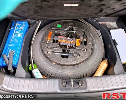 Хендай i30, объемом двигателя 1.4 л и пробегом 311 тыс. км за 5300 $, фото 6 на Automoto.ua