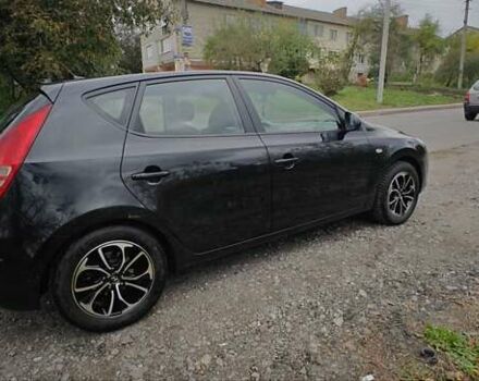 Хендай i30, объемом двигателя 1.98 л и пробегом 225 тыс. км за 7499 $, фото 9 на Automoto.ua