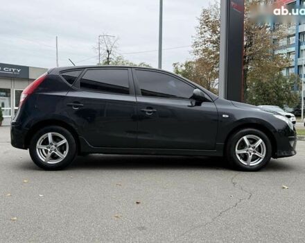 Хендай i30, объемом двигателя 0 л и пробегом 272 тыс. км за 4500 $, фото 7 на Automoto.ua