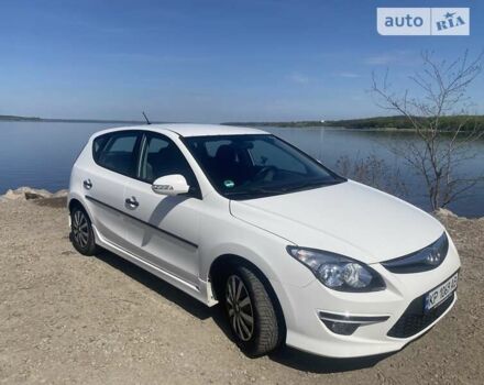 Хендай i30, объемом двигателя 1.4 л и пробегом 101 тыс. км за 6300 $, фото 6 на Automoto.ua