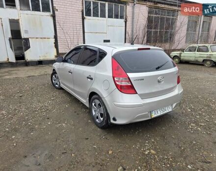 Хендай i30, объемом двигателя 1.6 л и пробегом 225 тыс. км за 5500 $, фото 2 на Automoto.ua