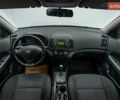 Хендай i30, объемом двигателя 1.6 л и пробегом 129 тыс. км за 9021 $, фото 9 на Automoto.ua