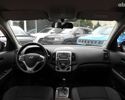 Хендай i30, объемом двигателя 1.6 л и пробегом 177 тыс. км за 8700 $, фото 12 на Automoto.ua