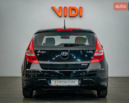 Хендай i30, объемом двигателя 1.6 л и пробегом 129 тыс. км за 9021 $, фото 5 на Automoto.ua