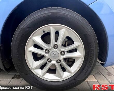 Хендай i30, об'ємом двигуна 1.6 л та пробігом 170 тис. км за 9800 $, фото 7 на Automoto.ua