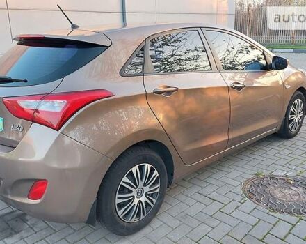 Хендай i30, объемом двигателя 1.6 л и пробегом 157 тыс. км за 8800 $, фото 14 на Automoto.ua