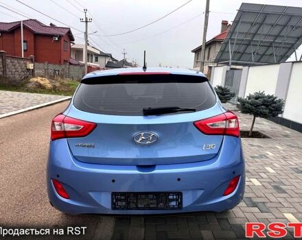 Хендай i30, объемом двигателя 1.6 л и пробегом 170 тыс. км за 9700 $, фото 4 на Automoto.ua
