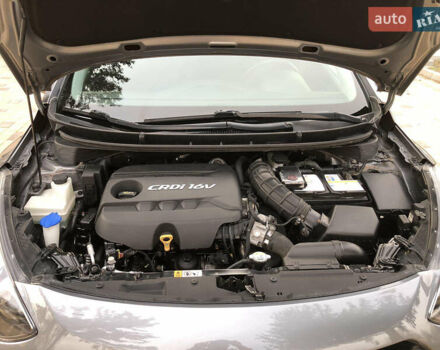 Хендай i30, объемом двигателя 1.58 л и пробегом 175 тыс. км за 8900 $, фото 6 на Automoto.ua
