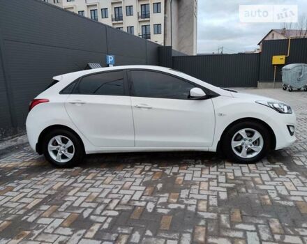 Хендай i30, об'ємом двигуна 1.4 л та пробігом 70 тис. км за 10200 $, фото 1 на Automoto.ua