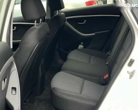 Хендай i30 2013 в Киеве на Automoto.ua Хендай i30, объемом двигателя 0 л и пробегом 198 тыс. км за 6690 $, фото 13 на Automoto.ua
