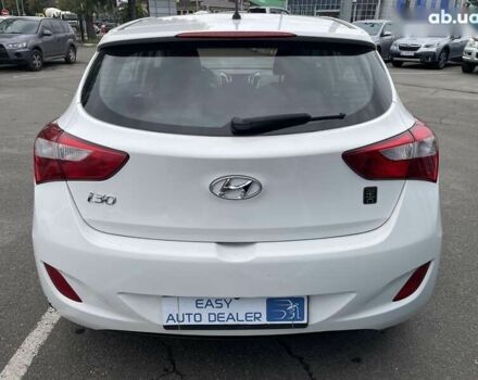 Хендай i30 2013 в Киеве на Automoto.ua Хендай i30, объемом двигателя 0 л и пробегом 198 тыс. км за 6690 $, фото 5 на Automoto.ua