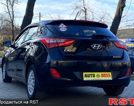 Хендай i30, объемом двигателя 1.4 л и пробегом 181 тыс. км за 6999 $, фото 5 на Automoto.ua