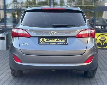 Хендай i30, об'ємом двигуна 1.6 л та пробігом 153 тис. км за 9300 $, фото 4 на Automoto.ua