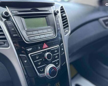 Хендай i30, об'ємом двигуна 1.6 л та пробігом 153 тис. км за 9300 $, фото 11 на Automoto.ua